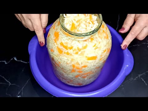 Видео: Семейный рецепт квашеной капусты! Так квасила капусту бабушка, мама и теперь я