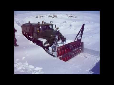 Видео: Шнекоротор на базе ЗИЛ-131,зверь