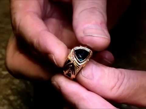 Видео: Изготовление авторского золотого кольца ГОТИКА. Ручная ювелирная работа.
