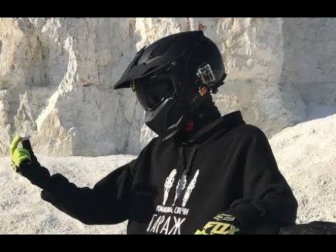 Видео: MT StreetFighter обзор шлема