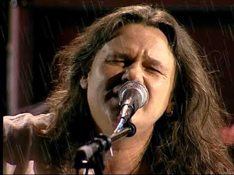 Видео: Чиж & Co - Кругом тайга… (По полтинничку? Live в БКЗ Октябрьский 06.02.2011)