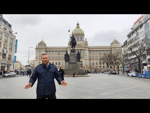 Видео: Обзор квартиры 1+КК, в самом сердце Праги.