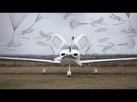 Видео: Cirrus SR22 - Достоинство, рождённое из недостатка