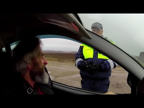 Видео: ДПС ГИБДД ВОЛОГДЫ И ГРАМОТНЫЙ ВОДИТЕЛЬ