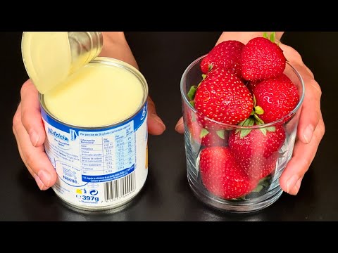 Видео: Взбиваем сгущенку с клубникой! Самый вкусный десерт этого ЛЕТА!! Через 5 минут!