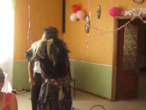 Видео: Баба Яга на свадьбе