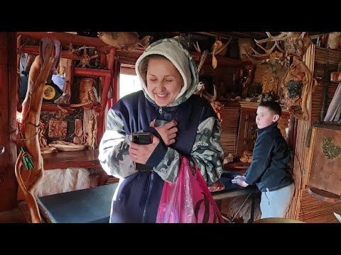 Видео: Тестирование массажной кушетки, приятная компания в Совином Доле и новые знакомые
