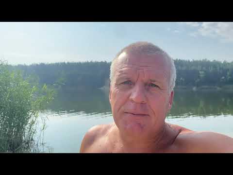 Видео: Я уже привык к таким находкам!С металлоискателем в озеро!Minelab Equinox 800 поиск золота под водой!