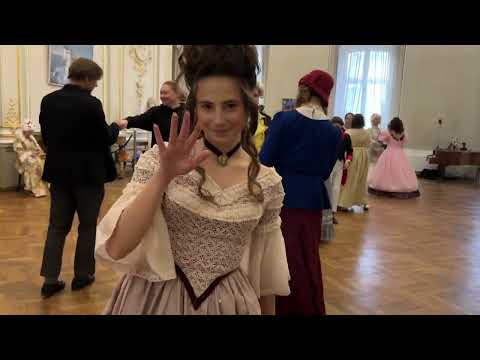 Видео: La Bonne Amitié / Добра дружба