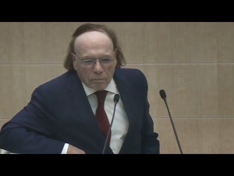 Видео: Выступление Эдварда Радзинского на 420-м заседании Совета Федерации. 10.10.2017