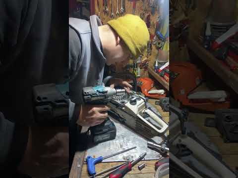 Видео: Почему не заводится бензопила