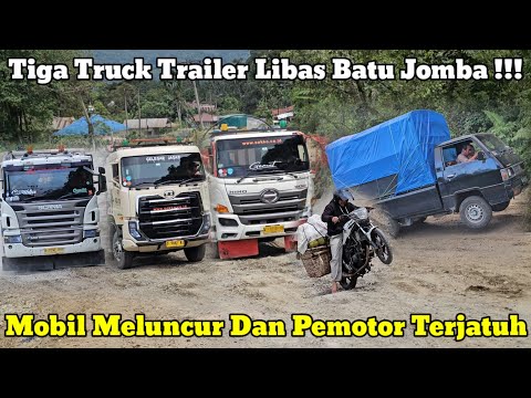 Видео: Машина скользит, а мотоцикл падает ||Три грузовика с прицепом переехали поврежденную дорогу в Джомбе