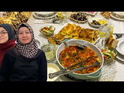 Видео: Куриный кебаб, вегетарианское рагу и сладости: ифтар на день рождения моей дочери