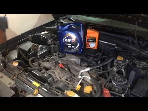 Видео: Сложно ли обслуживать Subaru? Мифы и правда на примере Forester SG5 2.0X 2006. Мнение владельца