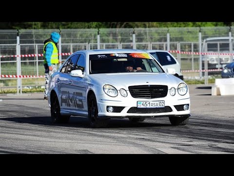 Видео: Обзор Mercedes W211 5.5 AMG 7 g tronik | Замер мощности | Заруба