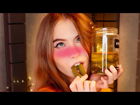 Видео: 🥒АСМР ИТИНГ ОГУРЦОВ🥒 / 🥒ASMR PICKLE EATING🥒