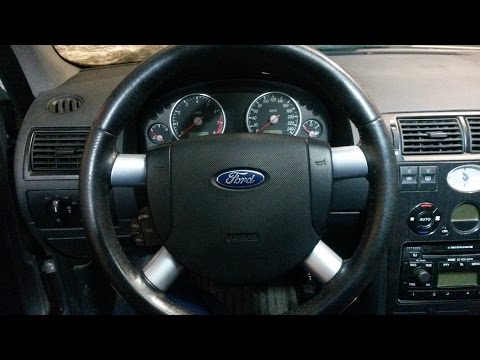 Видео: Ford Mondeo 2002. Снятие руля и подушки безопасности.