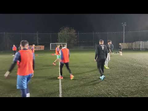 Видео: Galaxy Juniors - МФК Костандово 30.10. Първо полувреме