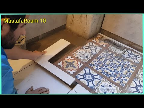Видео: Удивительные техники.  Для укладки на пол в ванных комнатах
