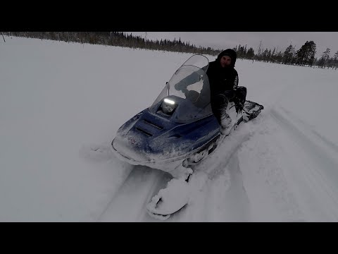 Видео: Рысь 500 с лифан24л.с. и самодельный снегоход.