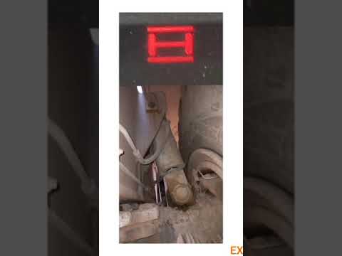 Видео: ТАДАНО GR800 EX 80t пневмаколёный сигнализаторы на панели.