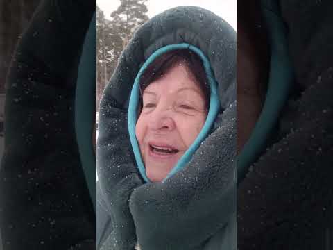 Видео: Иду на  автобусную остановку, еду в диагностический центр. Идёт снег, буранит. 