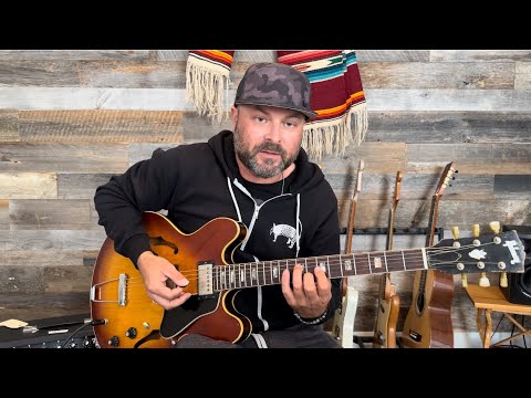 Видео: Соединение пентатоники с формами аккордов — это обязательно!