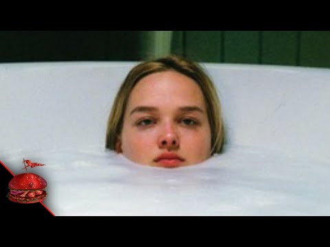 Видео: Муужгайндаа шүдтэй охин? | Гаж кинонууд