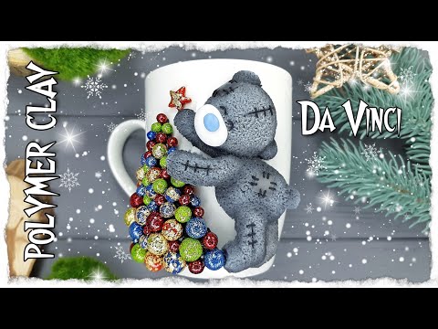 Видео: Новогодний декор на чашке | как слепить мишку из полимерной глины