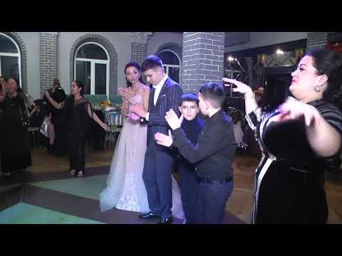 Видео: Часть  2 Сватовство Давида Земфиры Золотоноша