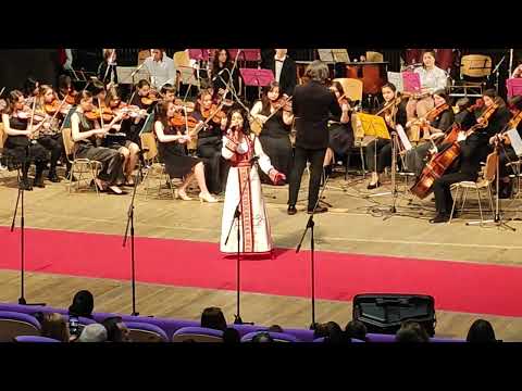 Видео: Уникалната Петя Панева накара публиката да онемее по време на концерта "Аз съм българче" във Варна