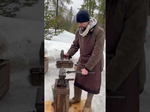 Видео: Выездная кузница / Мастер-классы по ковке в полевых условиях