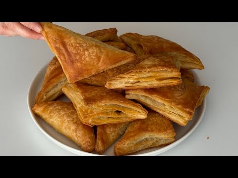 Видео: Даже те, кто не умеет раскатывать тесто, смогут это сделать! 👆 Быстро, практично и вкусно