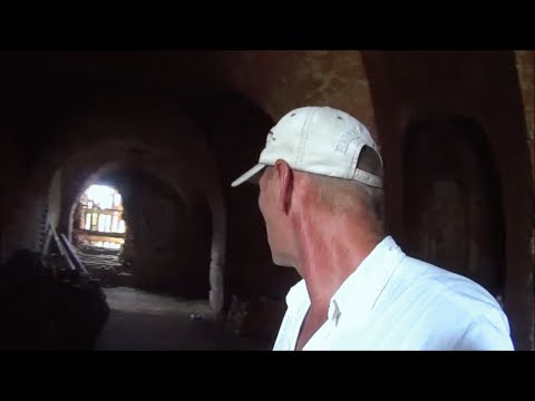 Видео: 52 . Посл. велопутешествие. На развалинах крепости. Ливень.