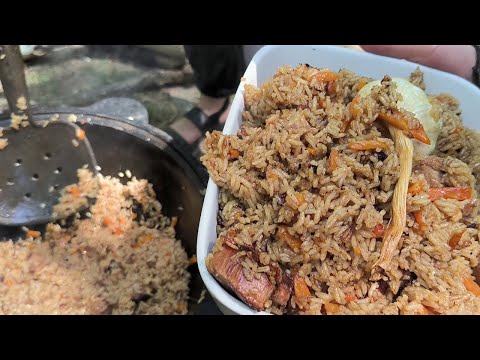 Видео: Плов в казане на костре !!!!