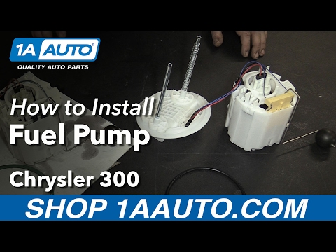 Видео: Как заменить датчик электрического топливного насоса Chrysler 300 05-10