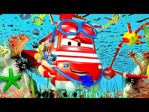 Видео: Влакът Трой - Трой, Влакът-подводница кара през океана! - Супер-камиона Карл в Града на Колите 🚚 ⍟