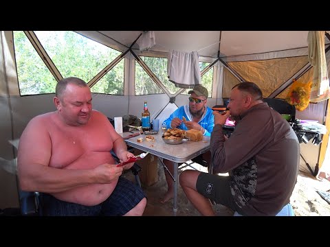 Видео: ЧЁРНАЯ МОРДА, ВЫЦВЕВШАЯ БОРОДА, НО СЧАСТЛИВАЯ ДУША! ЭТО РЫБОЛОВНЫЙ РАЙ И АД, НО Я БЫ ЕЩЁ ТУТА ПОПАЛ!