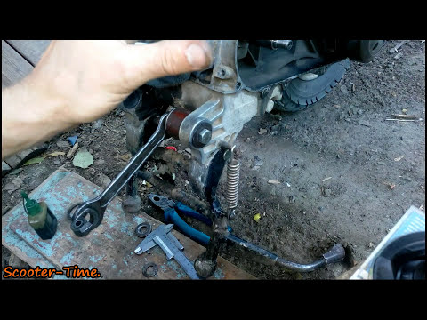 Видео: Замена Сайлент-Блоков Двигателя на Скутере, на примере 139QMB