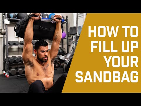 Видео: Как наполнить мешок с песком