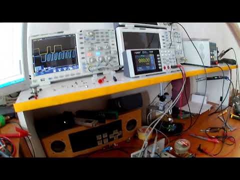 Видео: Шина данных I2C и многозадачность микроконтроллера