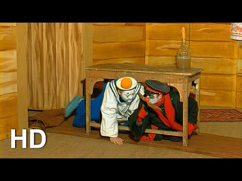 Видео: #ДеревняДураков. Как добраться до бутылки / #FoolsVillage. Cherished Bottle (Official HD Video)