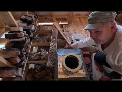Видео: переход с кирпичной трубы на сэндвич