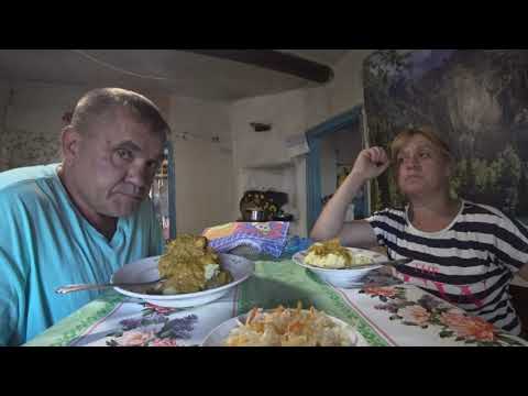 Видео: МУКБАНГ С ЛАРИСОЙ