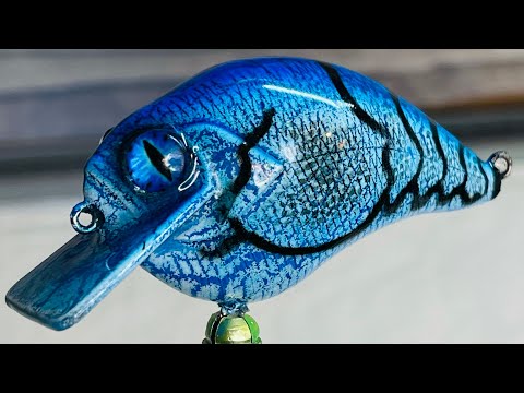 Видео: Как нарисовать уникальный зоб с эффектом кракле с помощью 3D-трафаретов