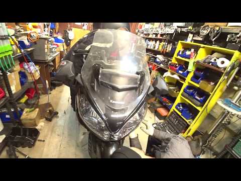 Видео: Наши будни - 45.  Kawasaki GTR 1400.