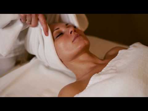 Видео: SPA-процедура для лица Garmon-aging от [ comfort zone ]