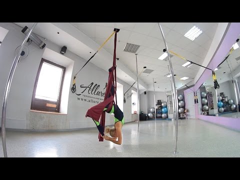 Видео: Сутула Настя  Видеоурок по воздушной акробатике Перевернутая балеринка