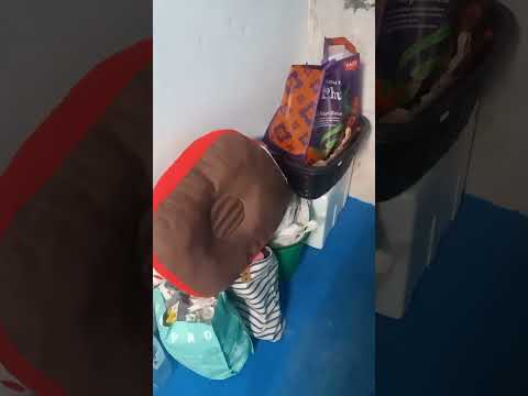 Видео: Живу в трущобах в Таиланде