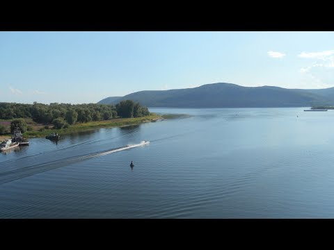 Видео: Эх, Волга-речка, не боли сердечко